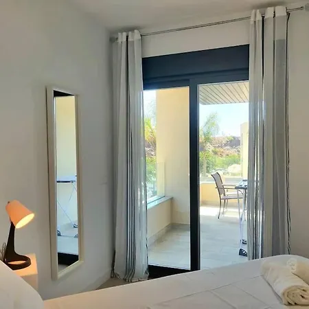 Apartment 1º Linea De Playa Con Piscina Panoramica & Parking Malaga